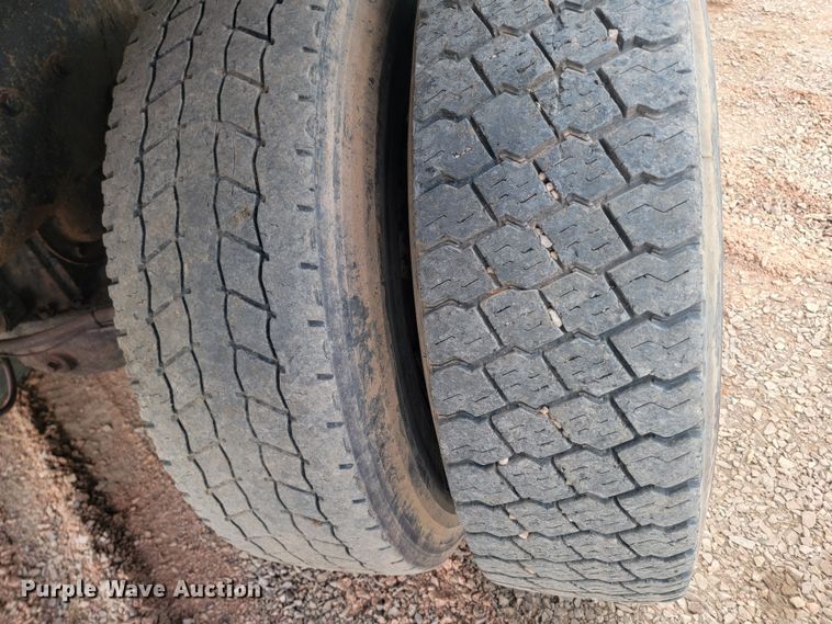 image for item ML9281 2004 Mack MR688S  refuse truck