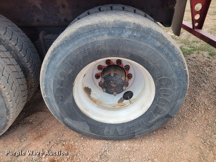 image for item ML9281 2004 Mack MR688S  refuse truck