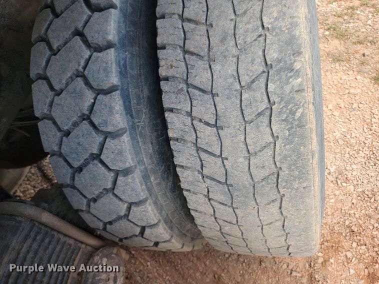 image for item ML9281 2004 Mack MR688S  refuse truck