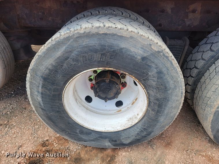 image for item ML9281 2004 Mack MR688S  refuse truck