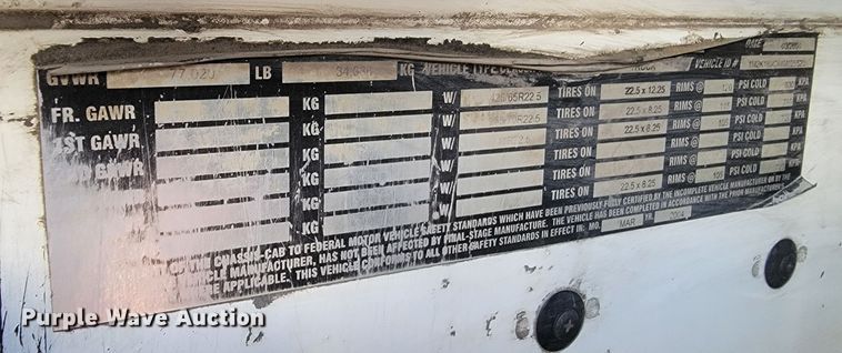 image for item ML9281 2004 Mack MR688S  refuse truck