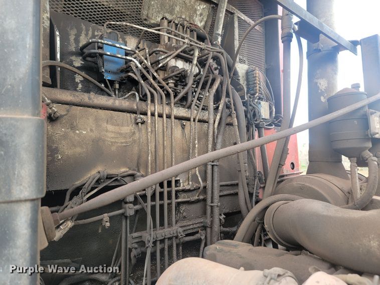 image for item ML9282 2005 Mack MR688S  refuse truck