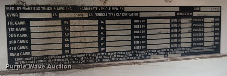 image for item ML9282 2005 Mack MR688S  refuse truck