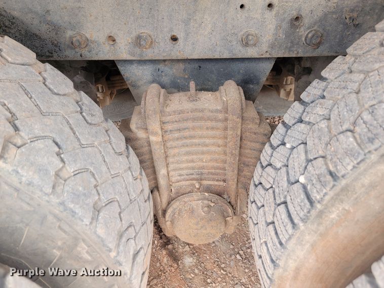 image for item ML9283 1997 Mack MR688S  refuse truck