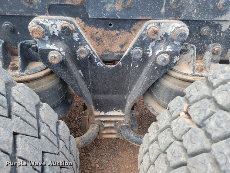 image for item ML9284 1990 Kenworth W900  semi truck