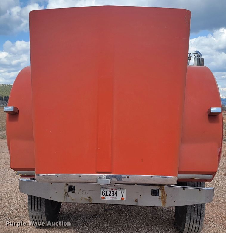 image for item ML9284 1990 Kenworth W900  semi truck