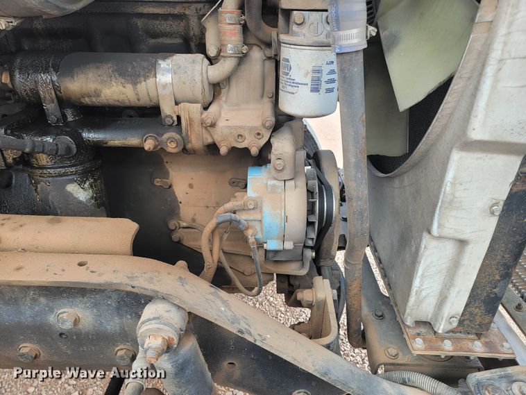 image for item ML9284 1990 Kenworth W900  semi truck