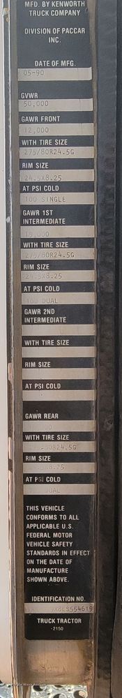 image for item ML9284 1990 Kenworth W900  semi truck