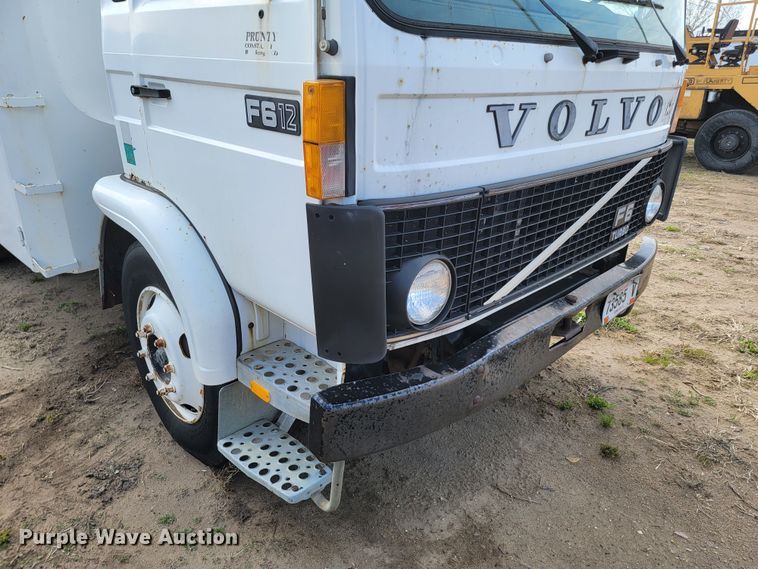 image for item ML9287 1985 Volvo F612  fuel truck