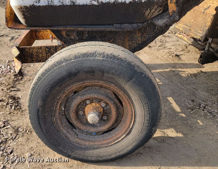 image for item ML9289 1997 Waldon Sweep Master 250  broom