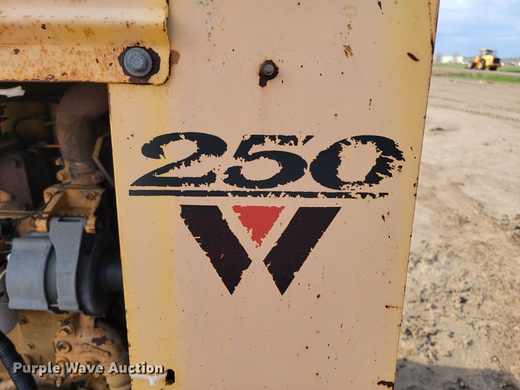 image for item ML9289 1997 Waldon Sweep Master 250  broom