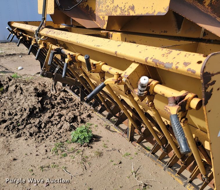 image for item ML9290 1997 Rosco SPRHH  chip spreader