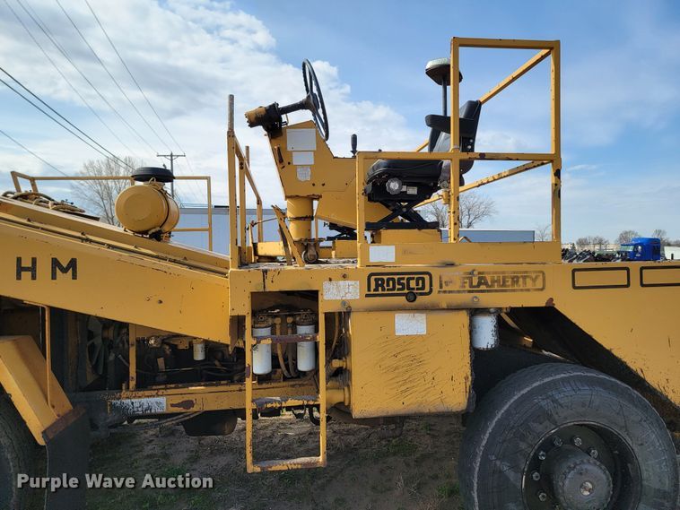 image for item ML9290 1997 Rosco SPRHH  chip spreader