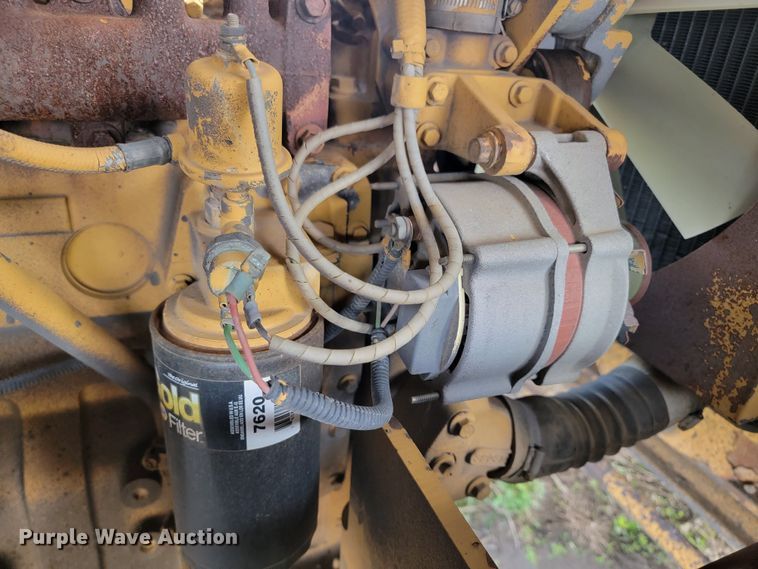 image for item ML9290 1997 Rosco SPRHH  chip spreader