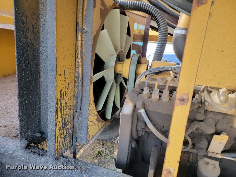 image for item ML9290 1997 Rosco SPRHH  chip spreader