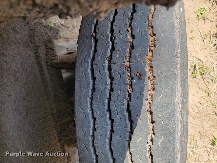 image for item ML9290 1997 Rosco SPRHH  chip spreader