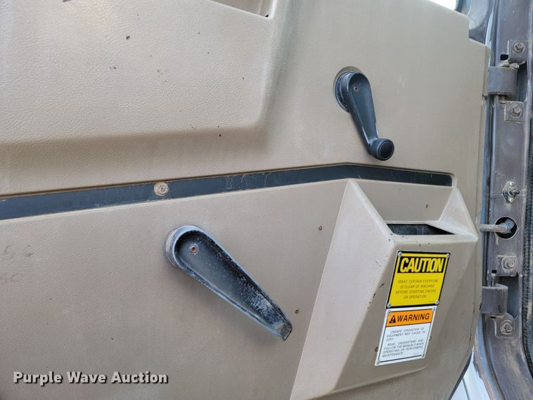 image for item ML9291 1991 International 2674  oil distributor truck