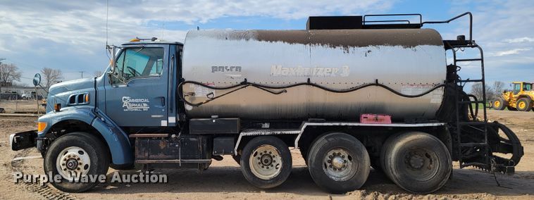 image for item ML9292 1999  Sterling LT9501  oil distributor truck