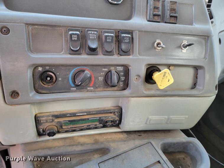 image for item ML9292 1999  Sterling LT9501  oil distributor truck