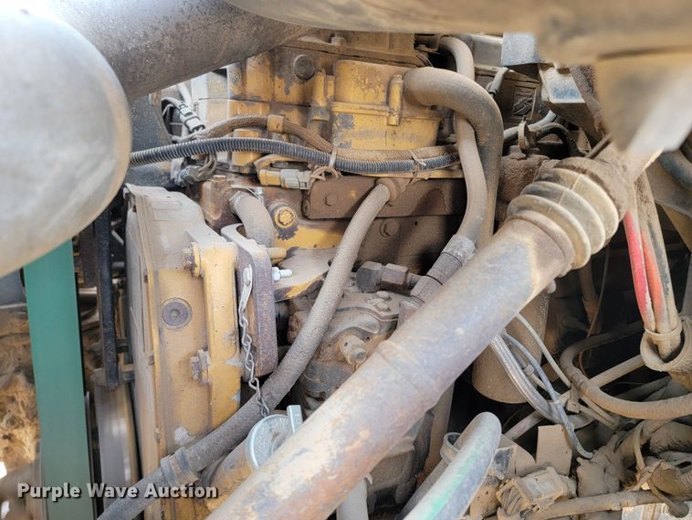 image for item ML9292 1999  Sterling LT9501  oil distributor truck