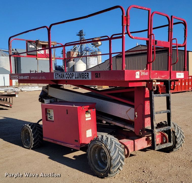 image for item ML9301 2012 Mec 3084RT  scissor lift