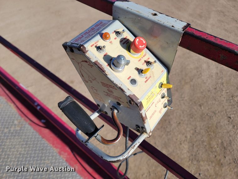 image for item ML9301 2012 Mec 3084RT  scissor lift