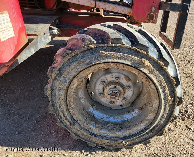 image for item ML9301 2012 Mec 3084RT  scissor lift