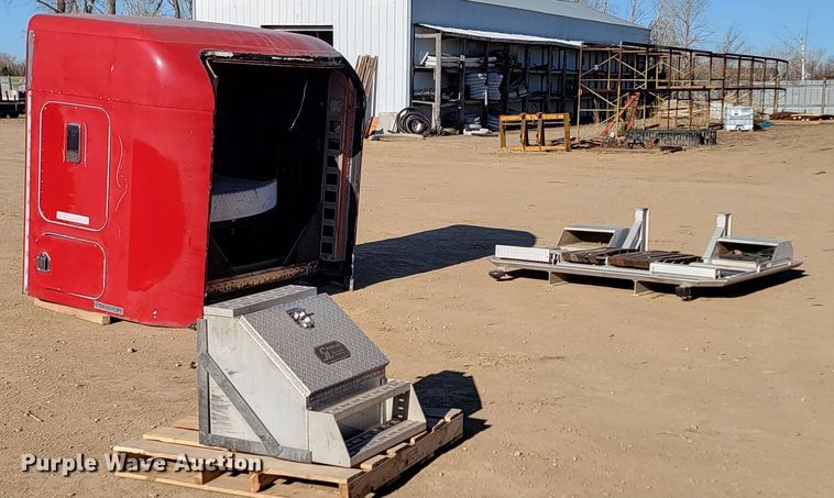 image for item ML9304 Truck parts