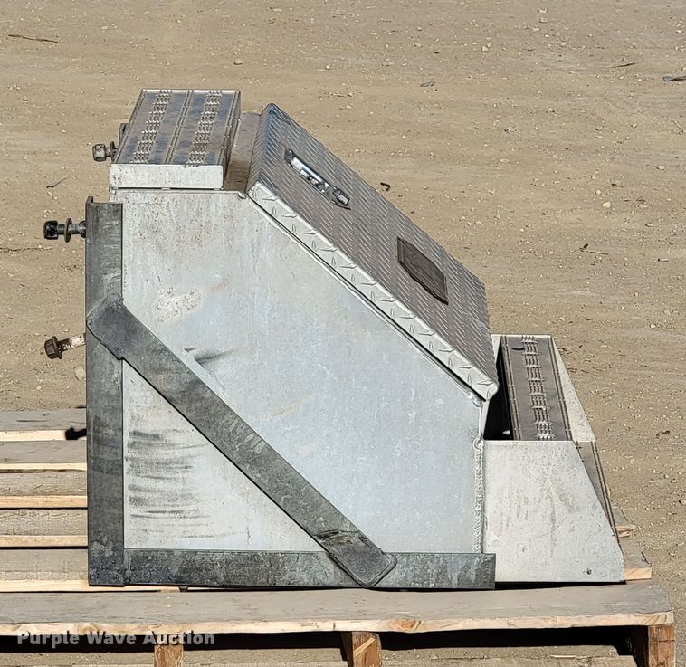 image for item ML9304 Truck parts