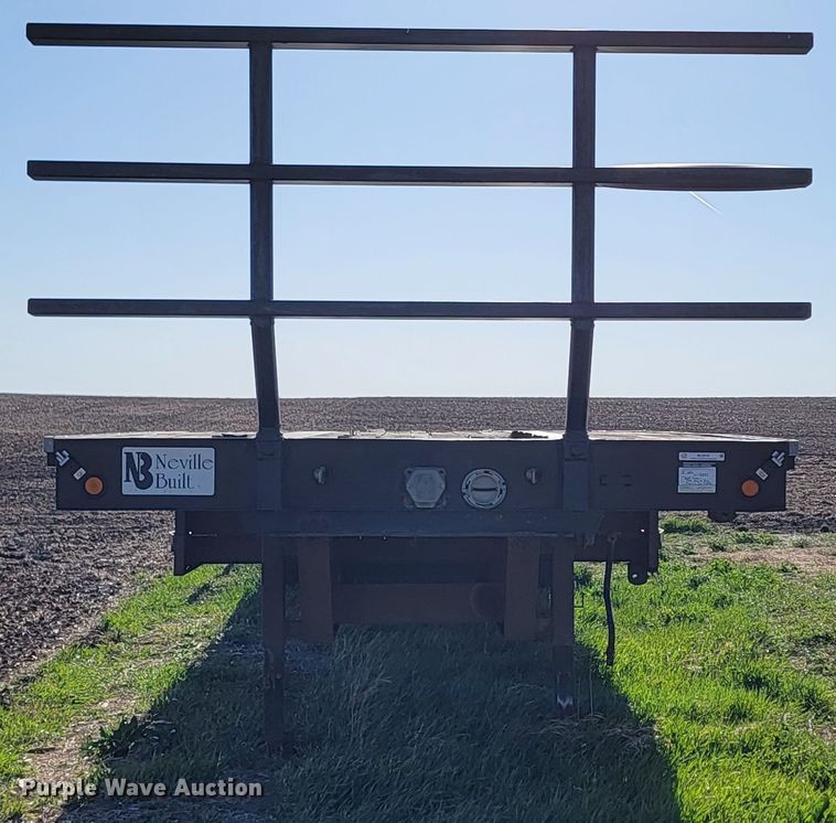 image for item ML9310 2003 Neville  drop deck equipment trailer
