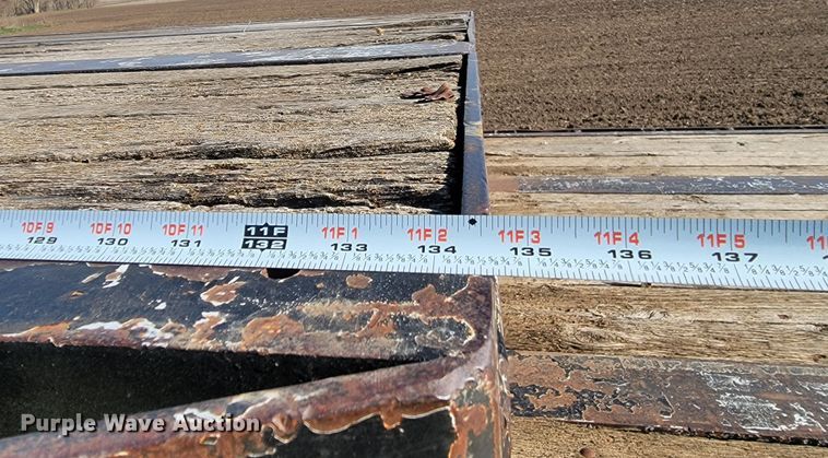 image for item ML9310 2003 Neville  drop deck equipment trailer