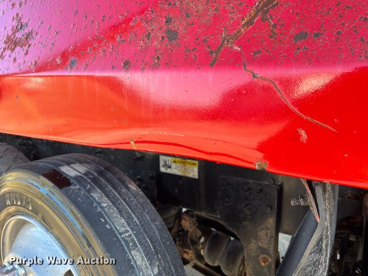 image for item MM9278 2015 Caterpillar CT660  dump truck