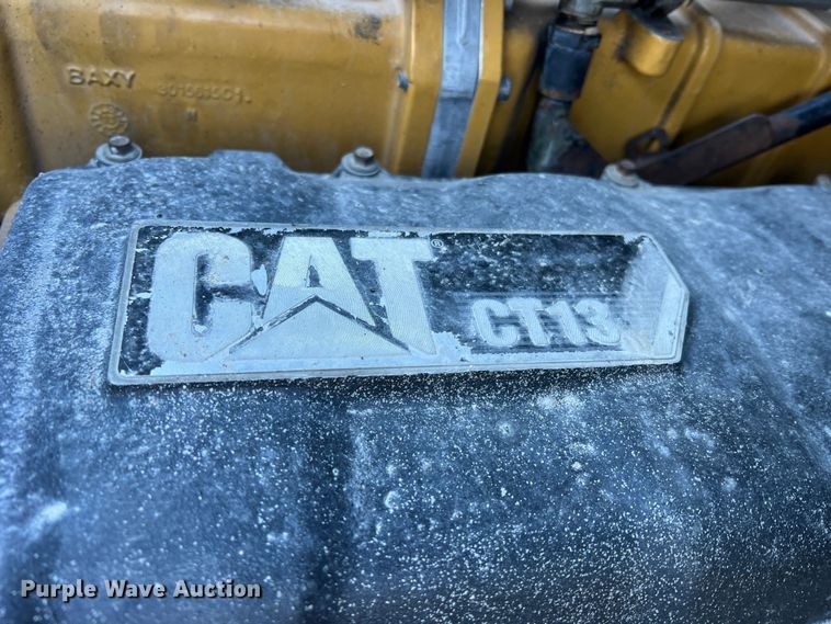 image for item MM9278 2015 Caterpillar CT660  dump truck