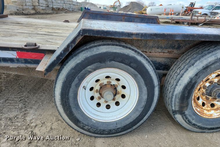 image for item MO9619 2004 Redi Haul  equipment trailer