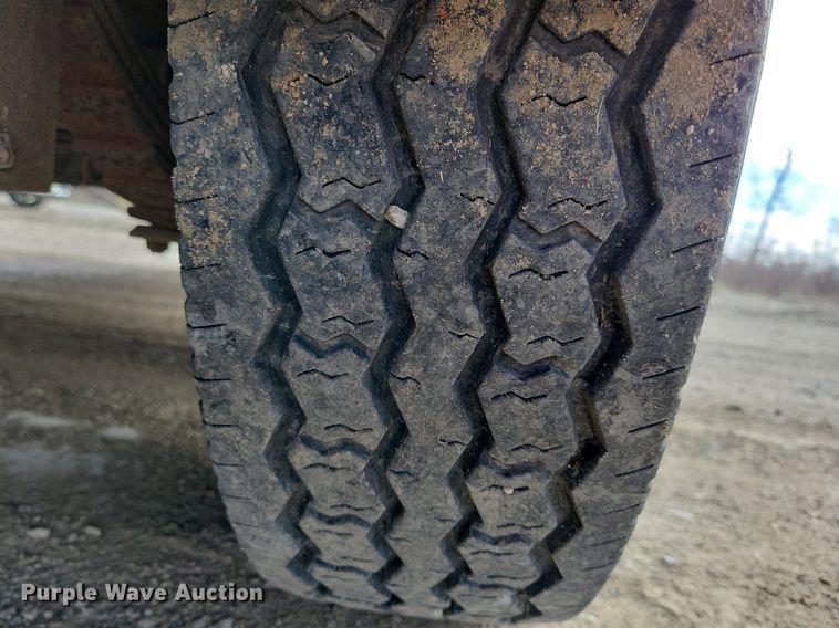 image for item MO9619 2004 Redi Haul  equipment trailer