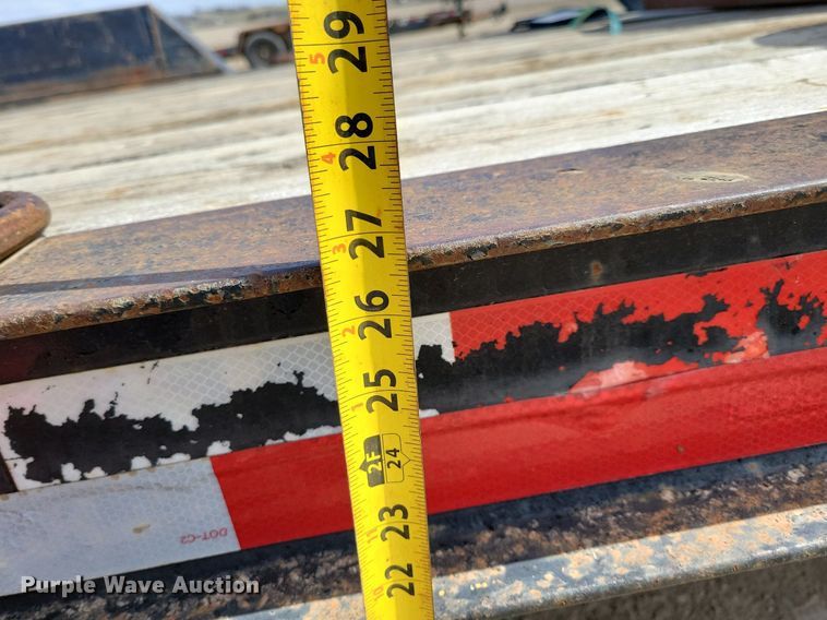 image for item MO9619 2004 Redi Haul  equipment trailer