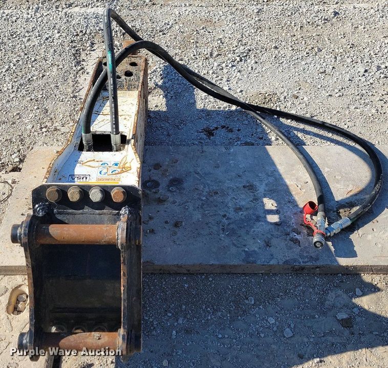 image for item MO9688 2013 Stanley EX15  breaker