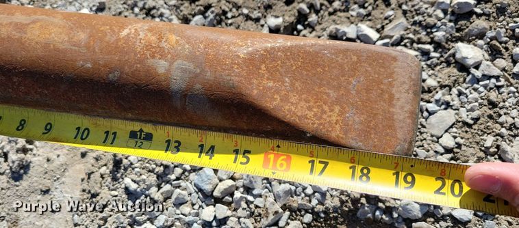 image for item MO9688 2013 Stanley EX15  breaker