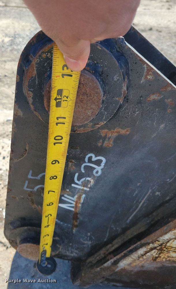 image for item MO9689 2013 Stanley EX15  breaker