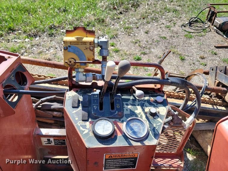 image for item MO9716 1995 Ditch Witch JT2320  directional boring unit