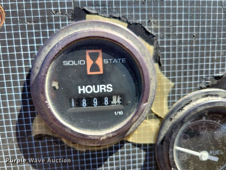 image for item MO9716 1995 Ditch Witch JT2320  directional boring unit