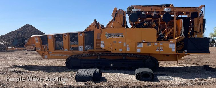 image for item MS9569 2017 Bandit Industries 3680TK The Beast  horizontal grinder