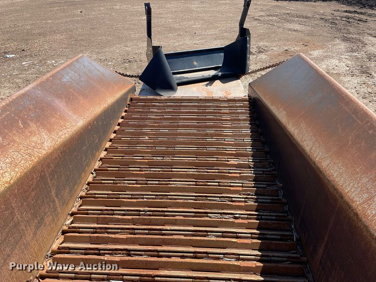 image for item MS9569 2017 Bandit Industries 3680TK The Beast  horizontal grinder