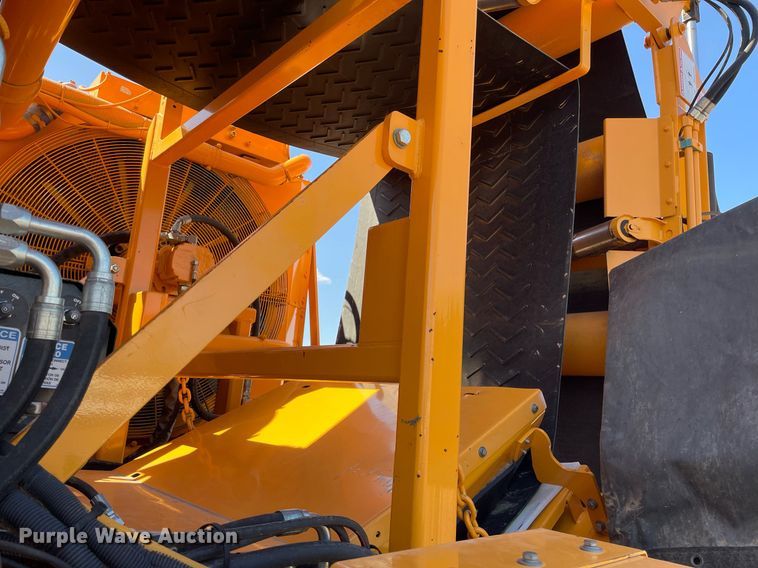 image for item MS9569 2017 Bandit Industries 3680TK The Beast  horizontal grinder