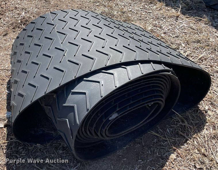 image for item MS9569 2017 Bandit Industries 3680TK The Beast  horizontal grinder