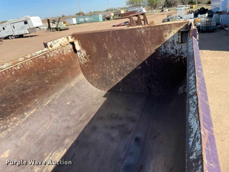 image for item MS9573 2007 International 7600 SBA  dump truck