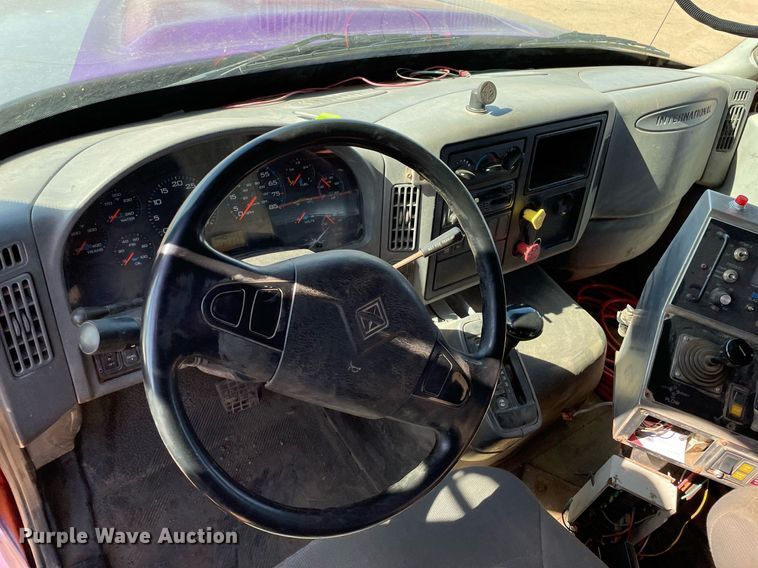 image for item MS9573 2007 International 7600 SBA  dump truck