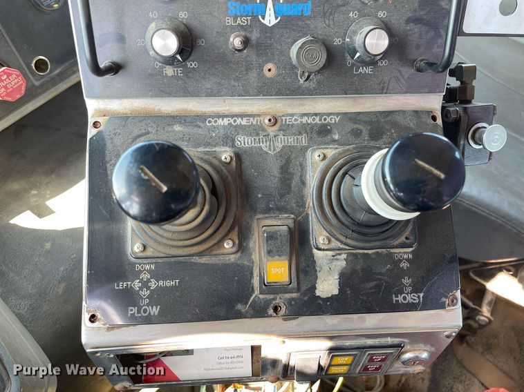 image for item MS9573 2007 International 7600 SBA  dump truck