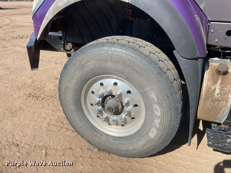 image for item MS9573 2007 International 7600 SBA  dump truck