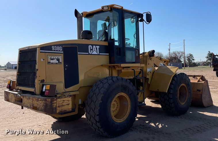 image for item MS9574 1998 Caterpillar 938G  wheel loader